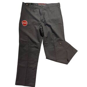 Dickies. Flexible & Durable. Men's pants, gray color, size 40x32. Made in China.